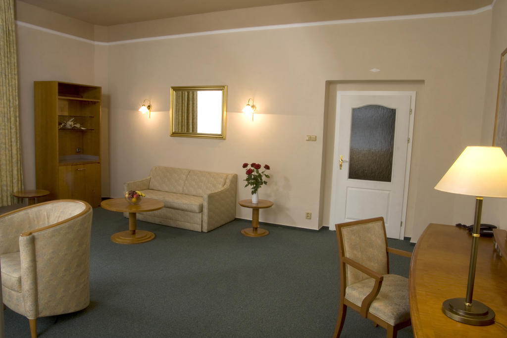 Dr. Adler Spa & Kurhotel Františkovy Lázně Exteriér fotografie