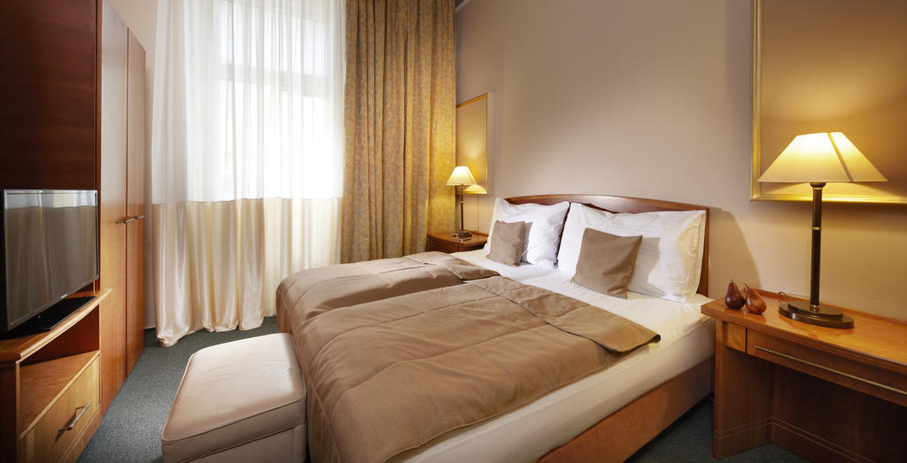 Dr. Adler Spa & Kurhotel Františkovy Lázně Exteriér fotografie