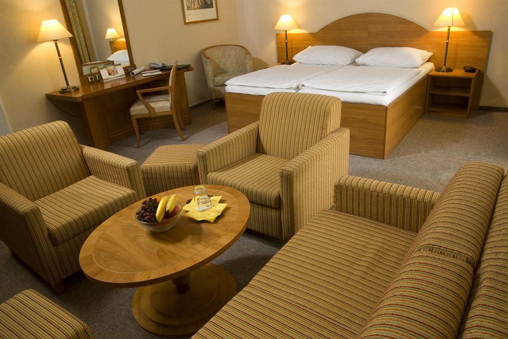 Dr. Adler Spa & Kurhotel Františkovy Lázně Exteriér fotografie