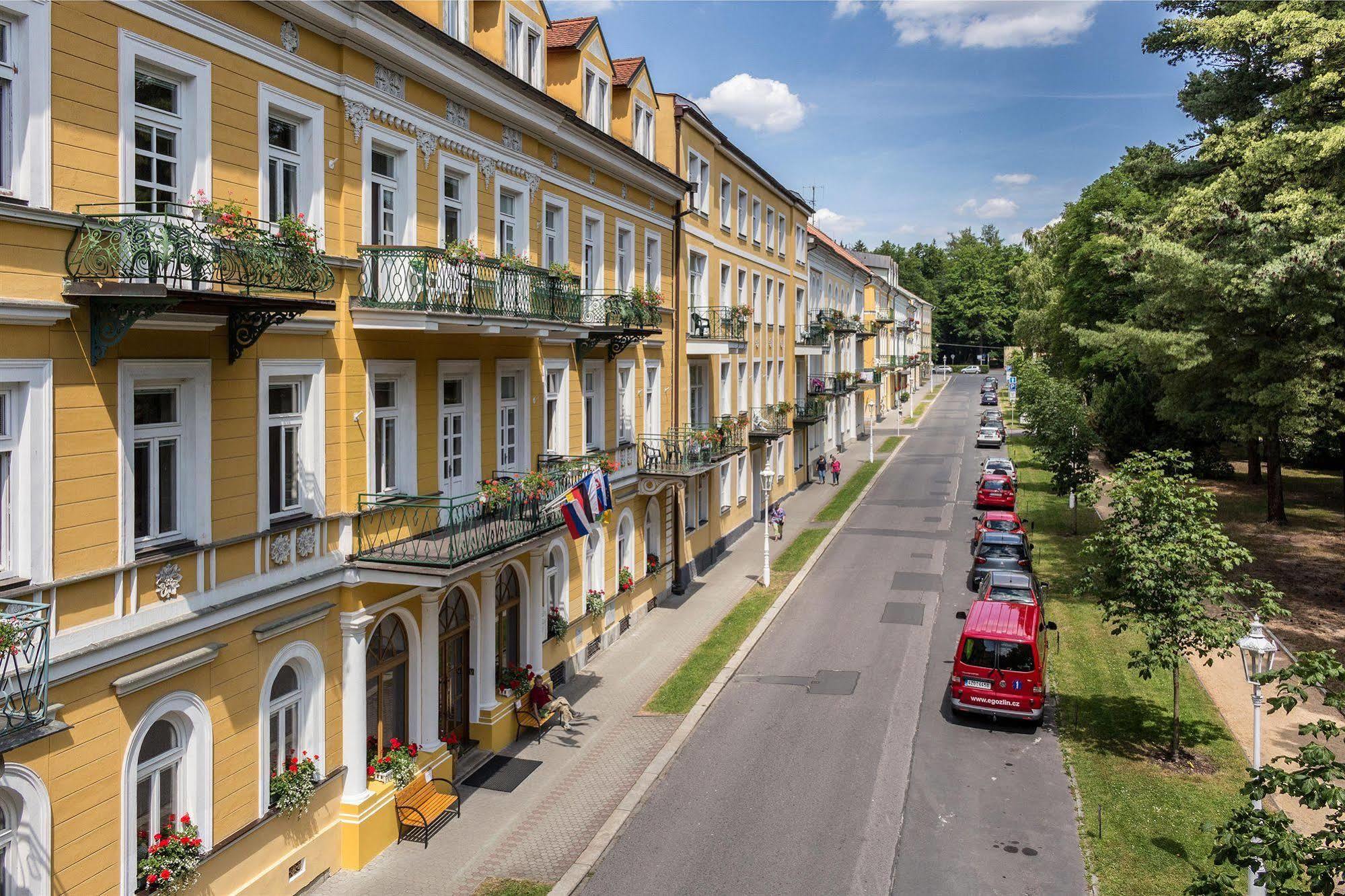 Dr. Adler Spa & Kurhotel Františkovy Lázně Exteriér fotografie