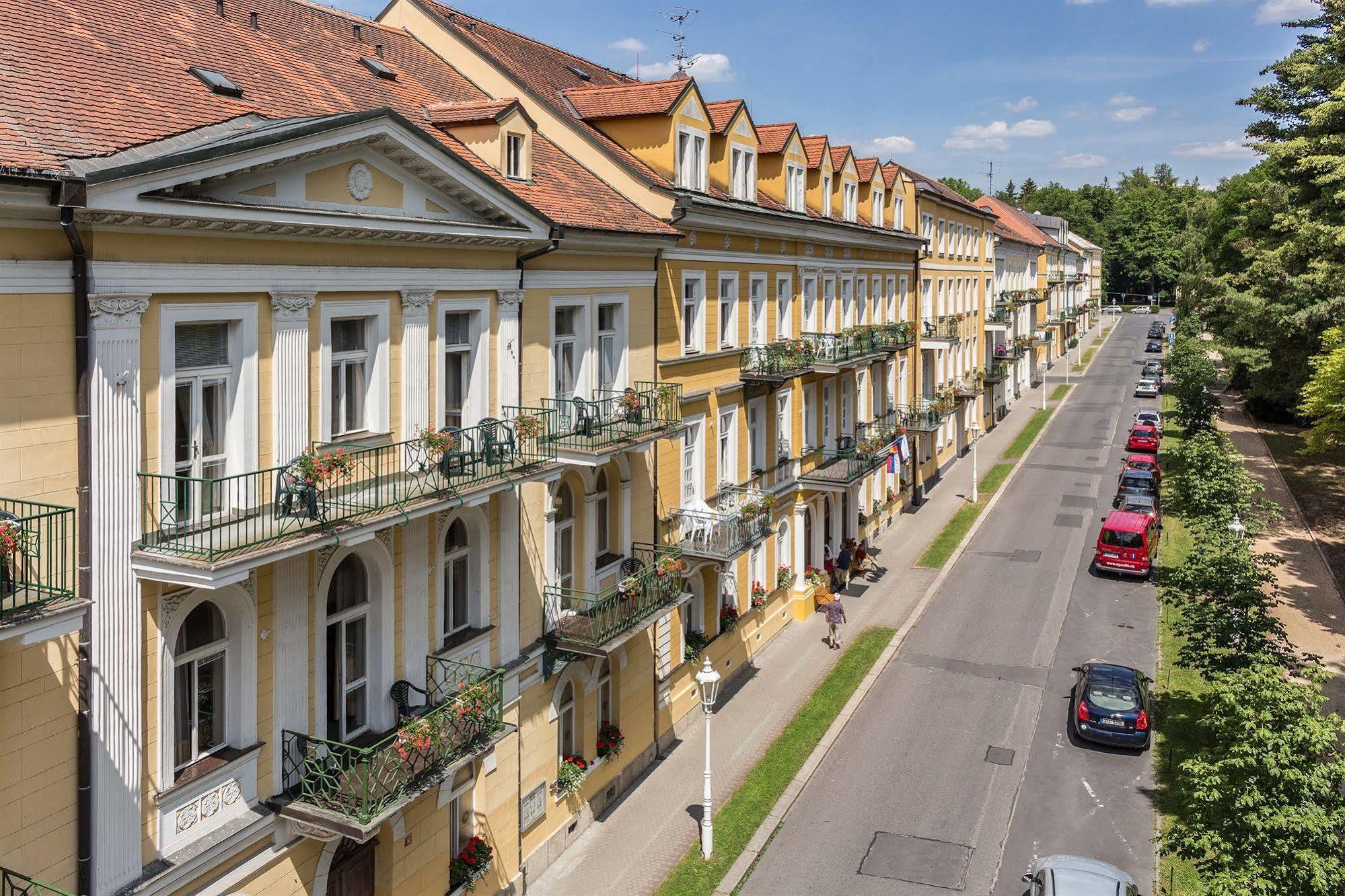 Dr. Adler Spa & Kurhotel Františkovy Lázně Exteriér fotografie