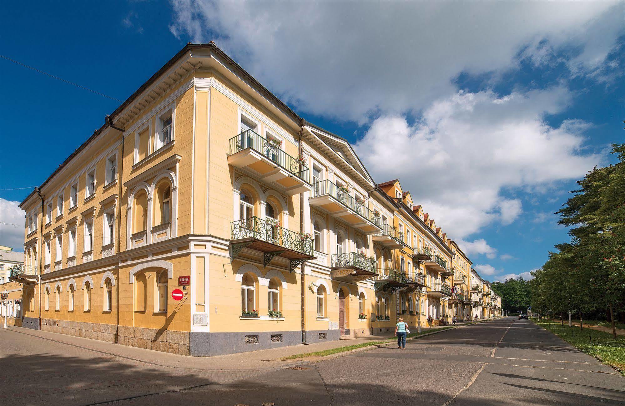 Dr. Adler Spa & Kurhotel Františkovy Lázně Exteriér fotografie