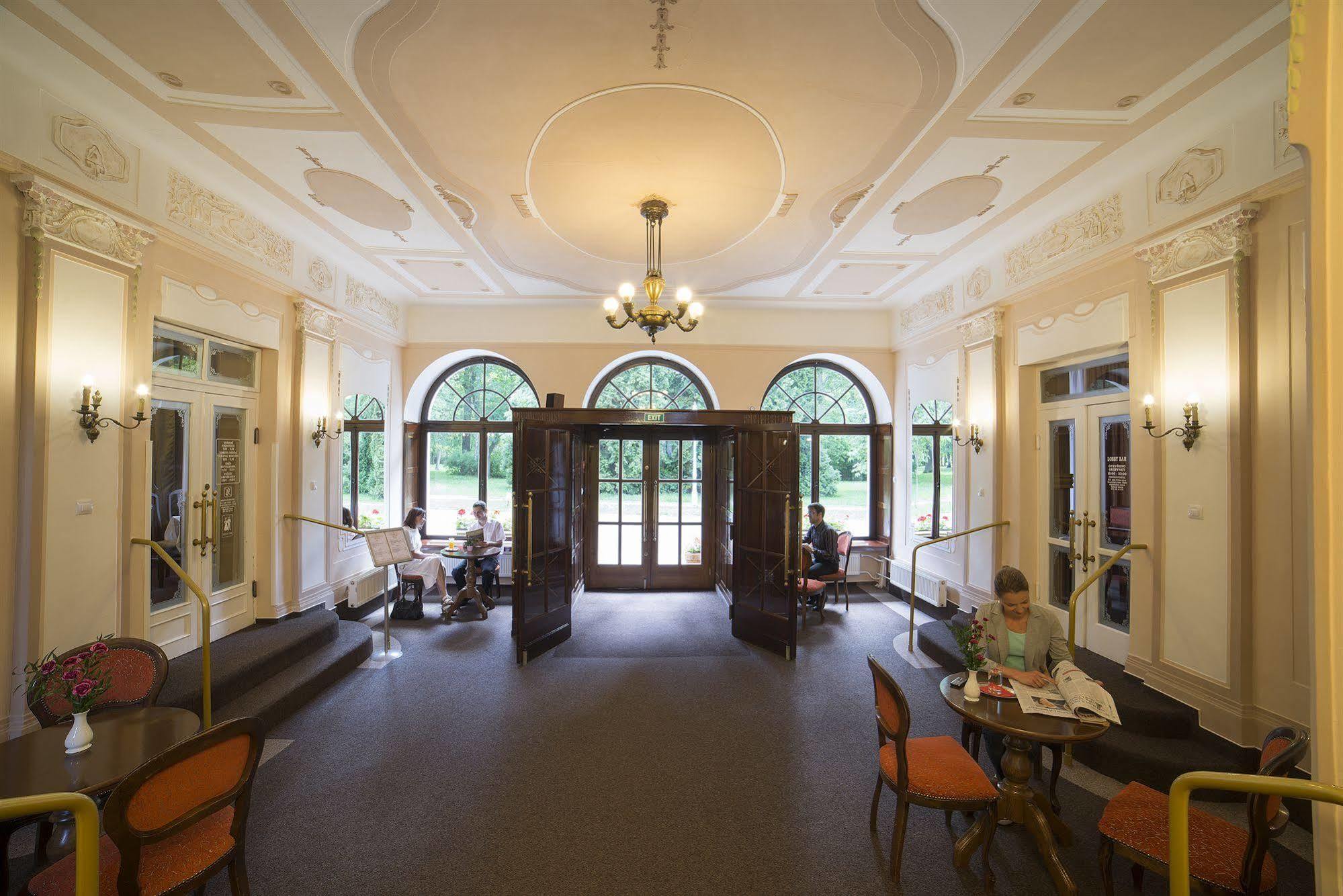 Dr. Adler Spa & Kurhotel Františkovy Lázně Exteriér fotografie